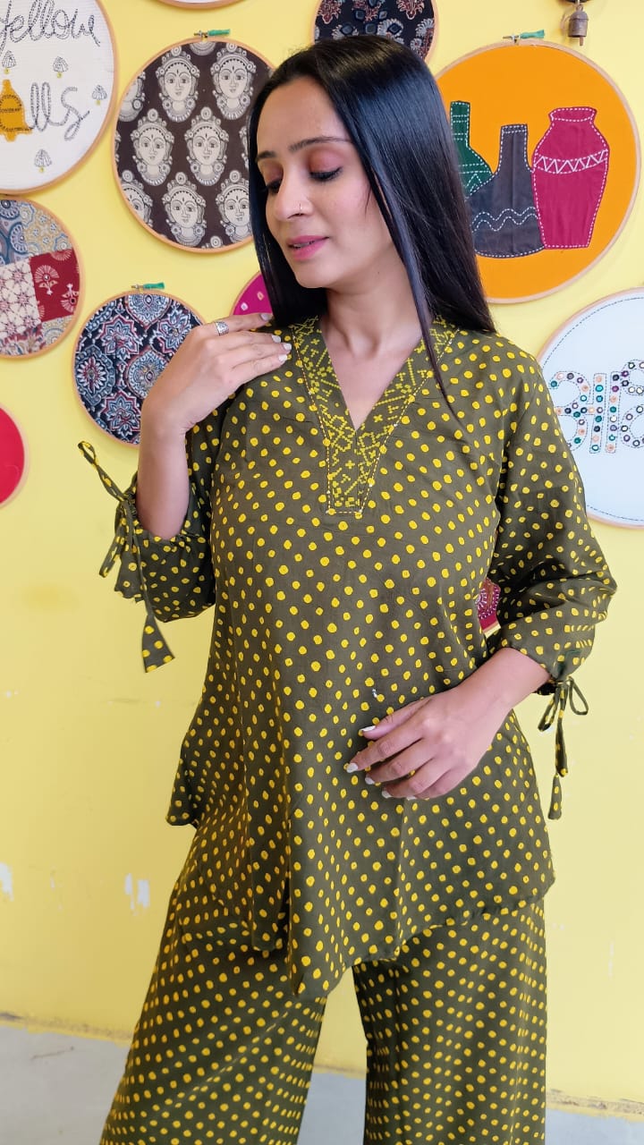 "WINTER WONDERS" SEMI COTTON DOTTED CO-ORD SET