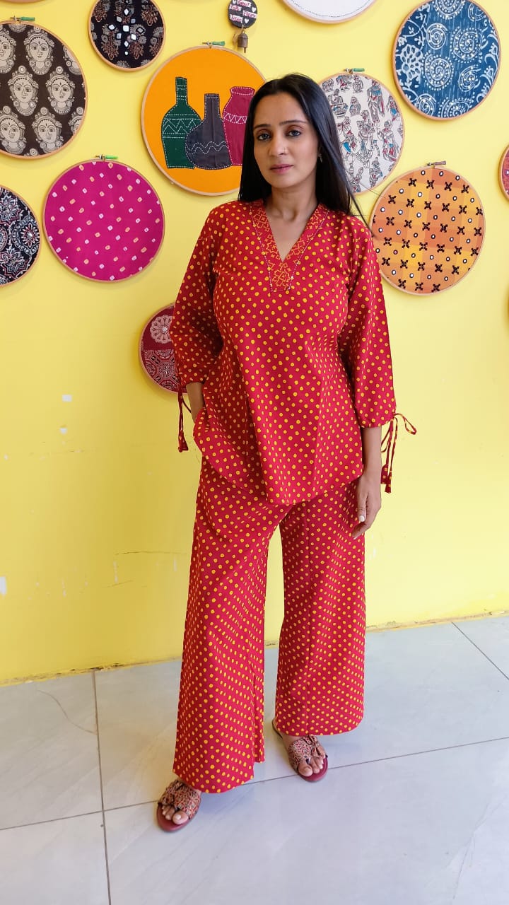 "WINTER WONDERS" SEMI COTTON CO-ORD SET