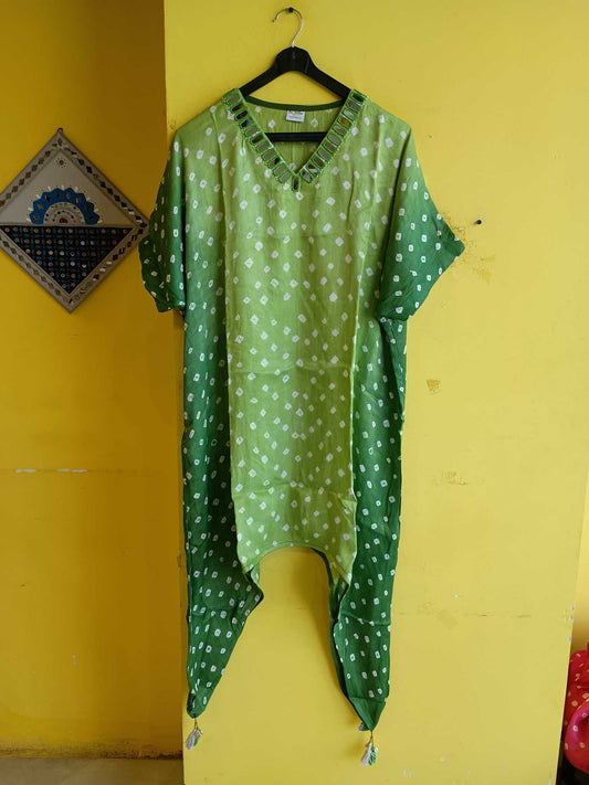 "Tashvi" Modal bandhni kaftan style kurti