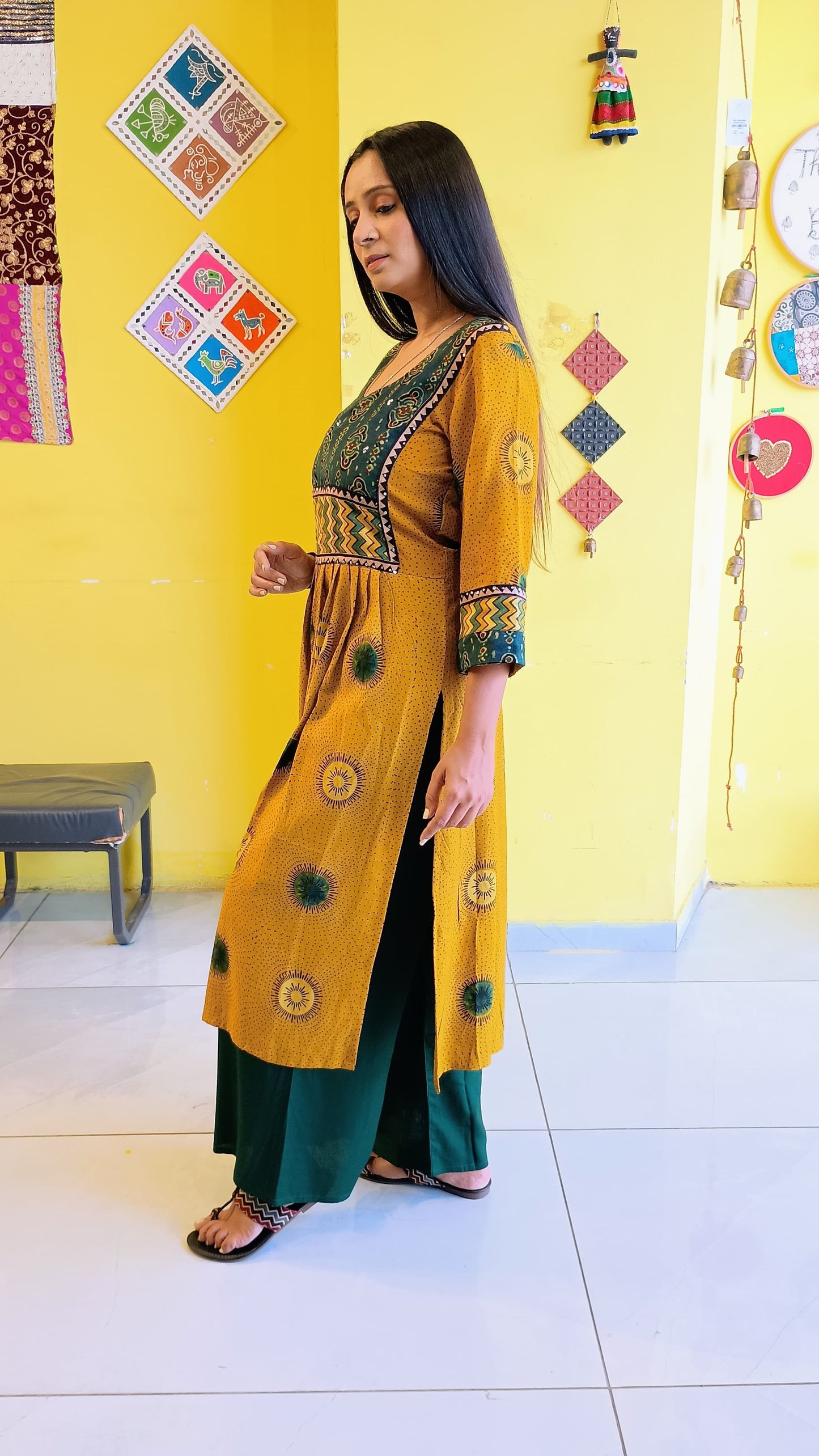 "AASHI" NATURAL RAYON KURTI PLAZO SET
