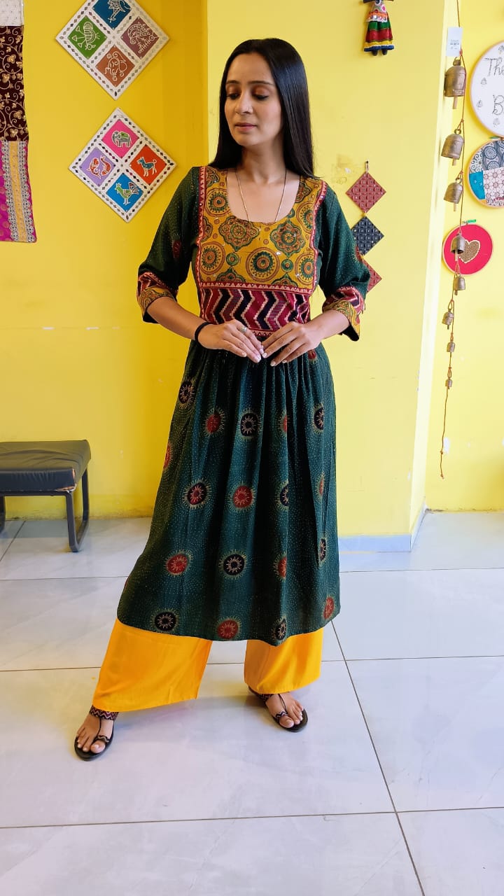 "AASHI" NATURAL RAYON GREEN KURTI PLAZO SET