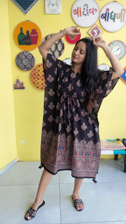 "Krishnavi"Natural handblock cotton free size kaftan