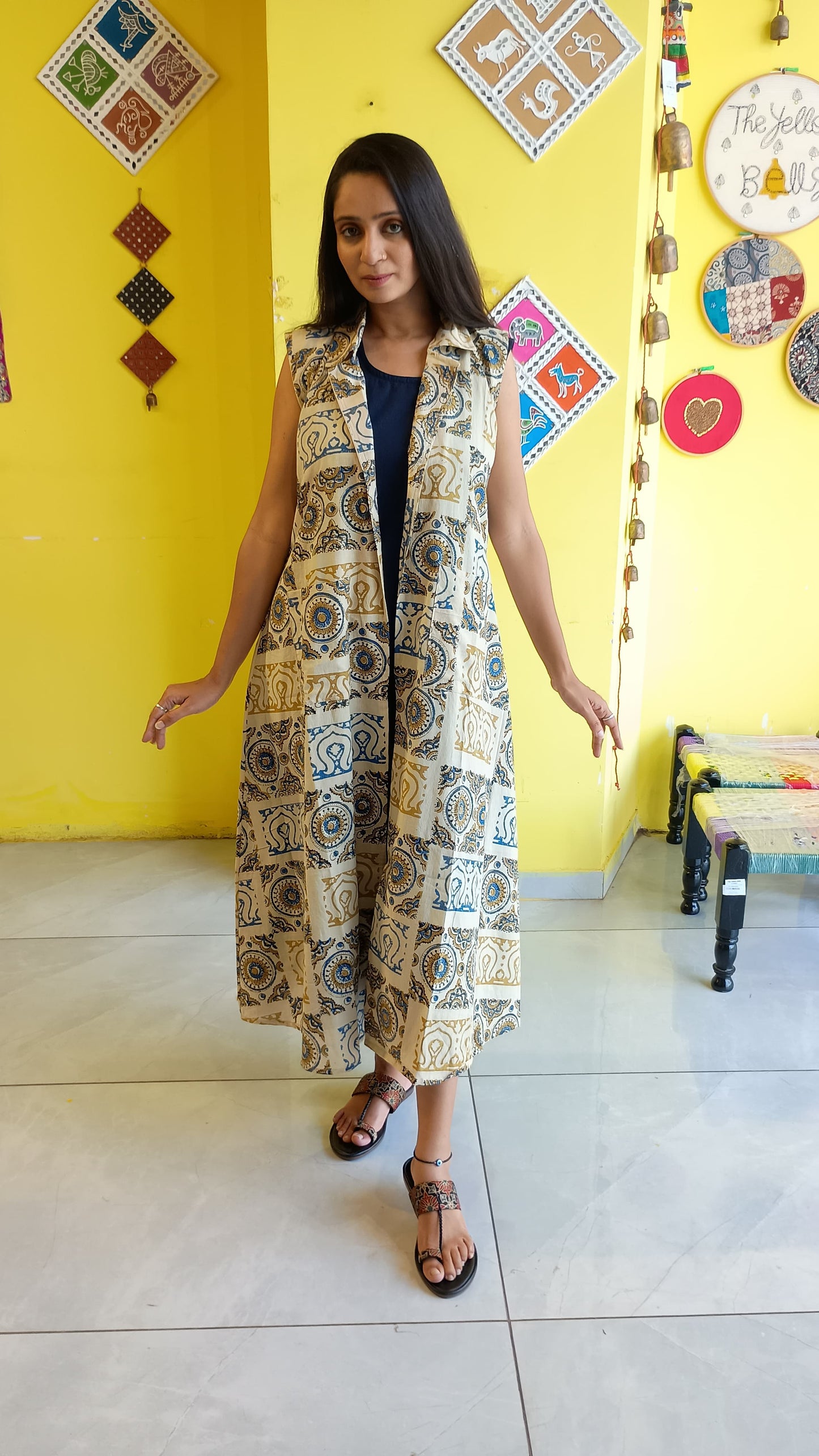 ''Preeta'' plain cotton kurti with natural handblock cotton jacket set