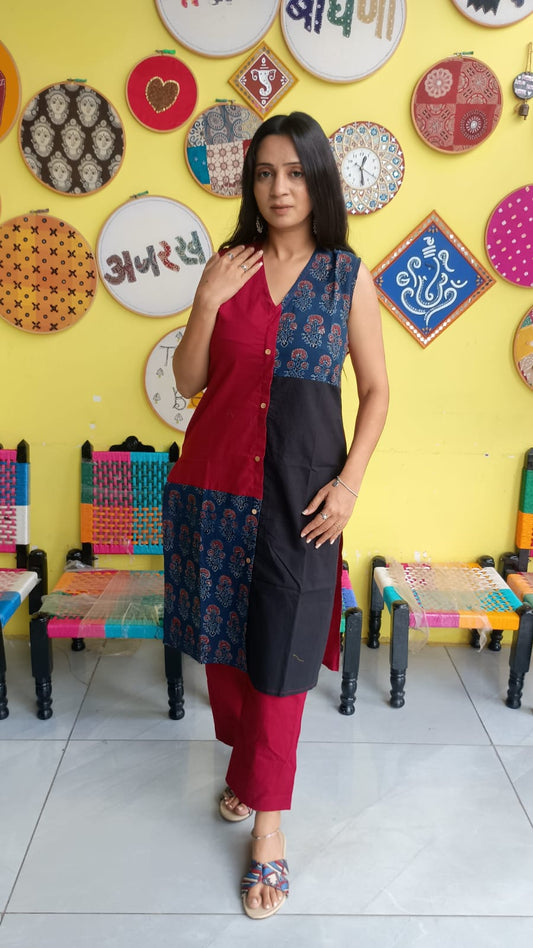 "Dharvi"Plain & natural cotton ong straight kurti