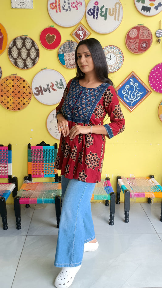 "Anshi" Maroon Natural mirror work peplum top