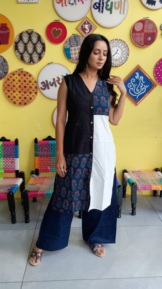 "Dharvi"Plain cotton double colour long straight kurti