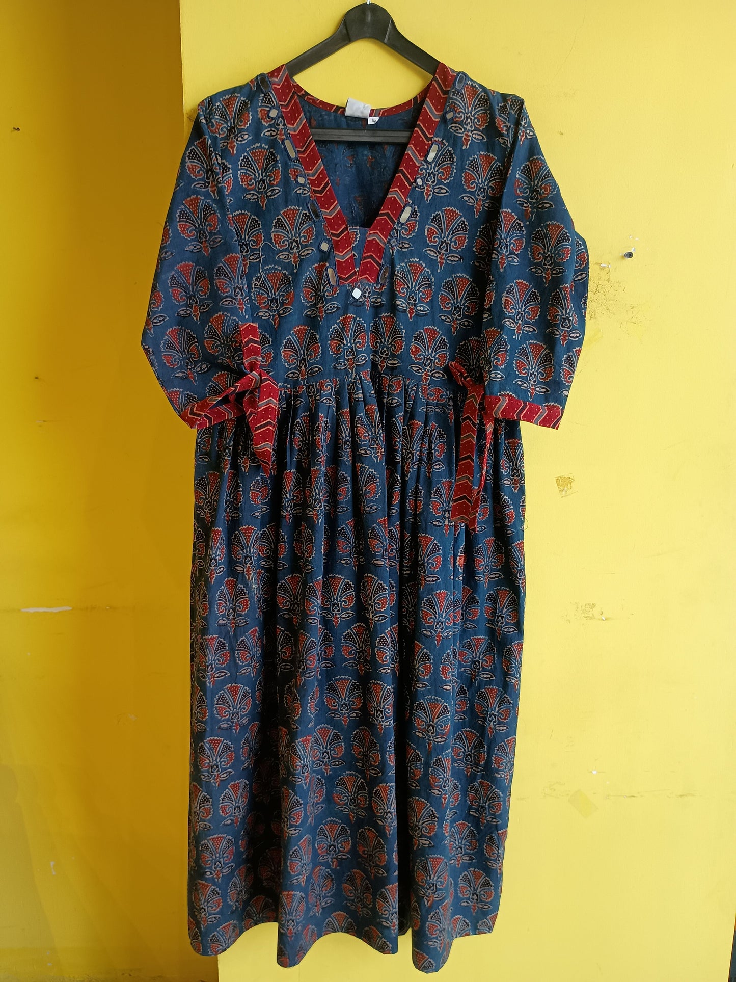 "Aarvi"natural handblock cotton frock style kurti