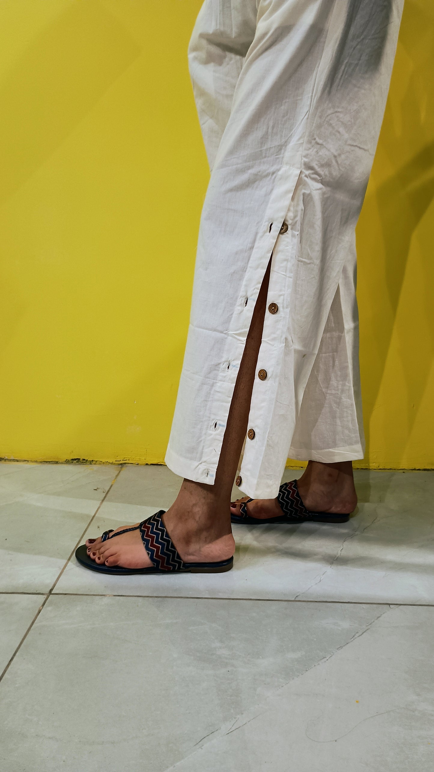 "Purvi"white Plain cotton handwork co-ord set