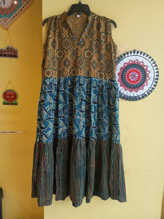 *Kriti* natural handblock frock style mirror work kurti