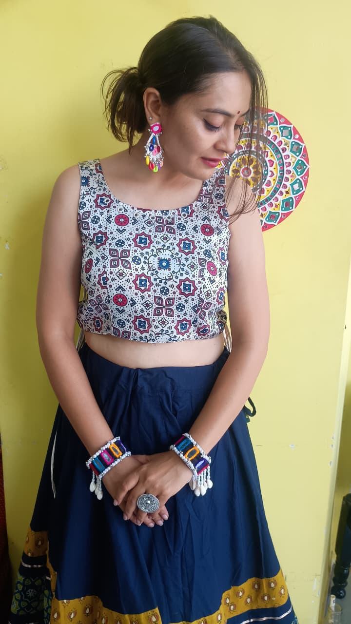RAAS RANG MASHROO EMBROIDERY BLOUSE