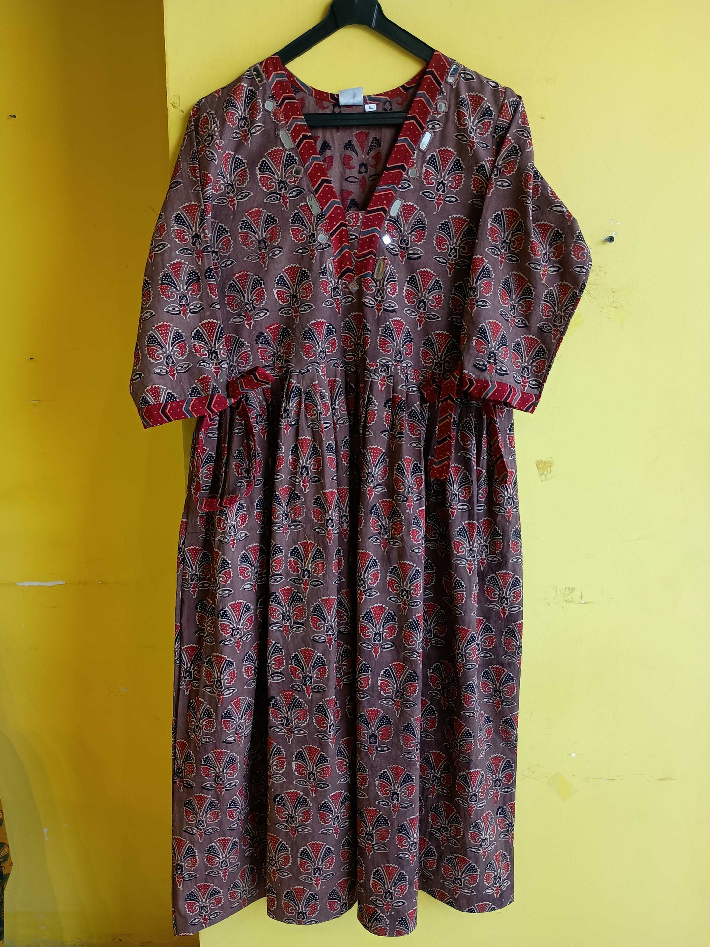 "Aarvi"natural handblock cotton frock style kurti