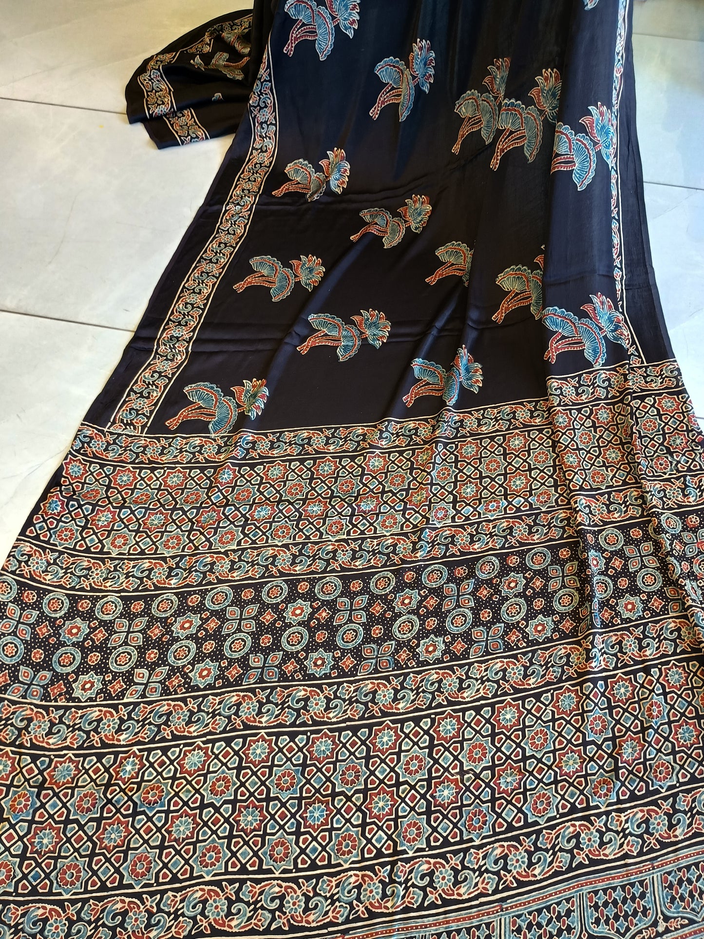 ''Prachi''printed modal silk saree