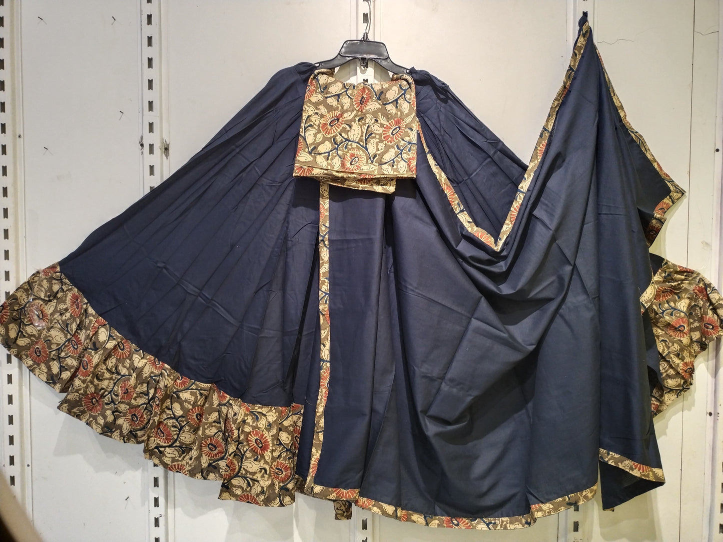 "Aari" Kalamkari plain cotton chaniya choli