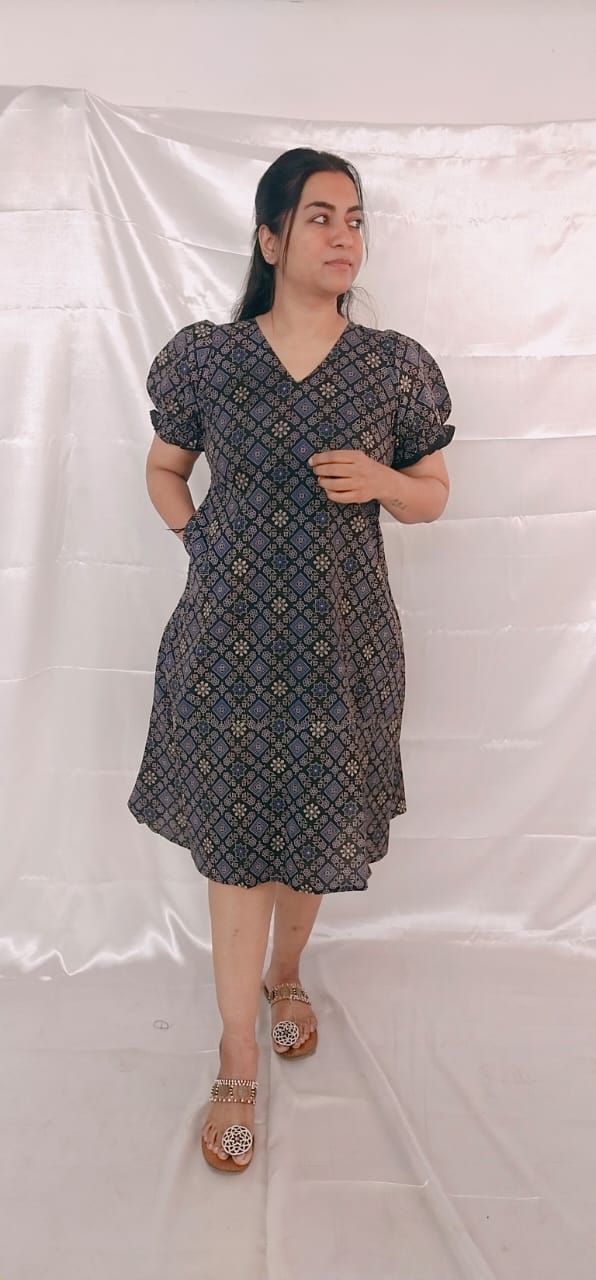 "VEEHA" Black semi natural cotton kurti