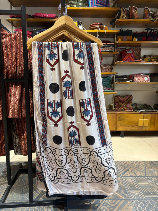 "siya" new modal silk stole