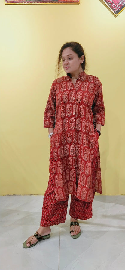 "Satarupa" Ajrakh cotton kurti pant set