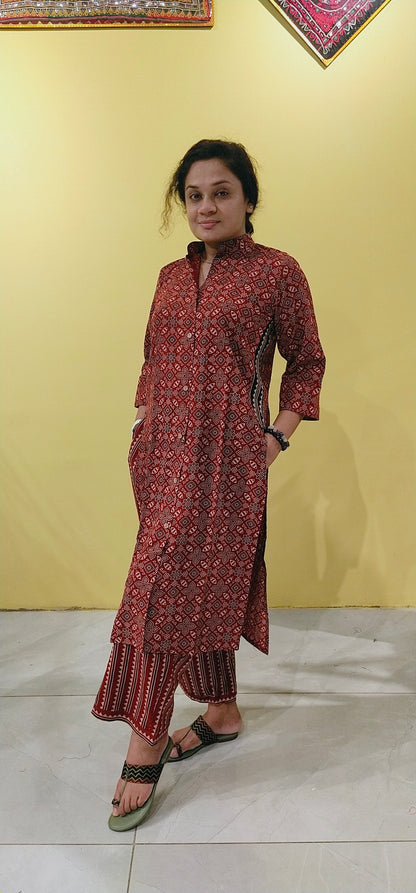 "Satarupa" New cotton kurti pant set