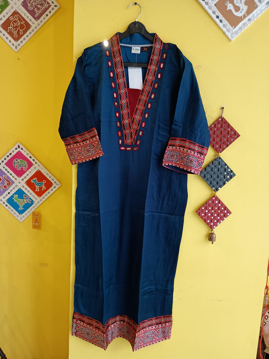 ''ASHITA''PLAIN MODAL KURTI