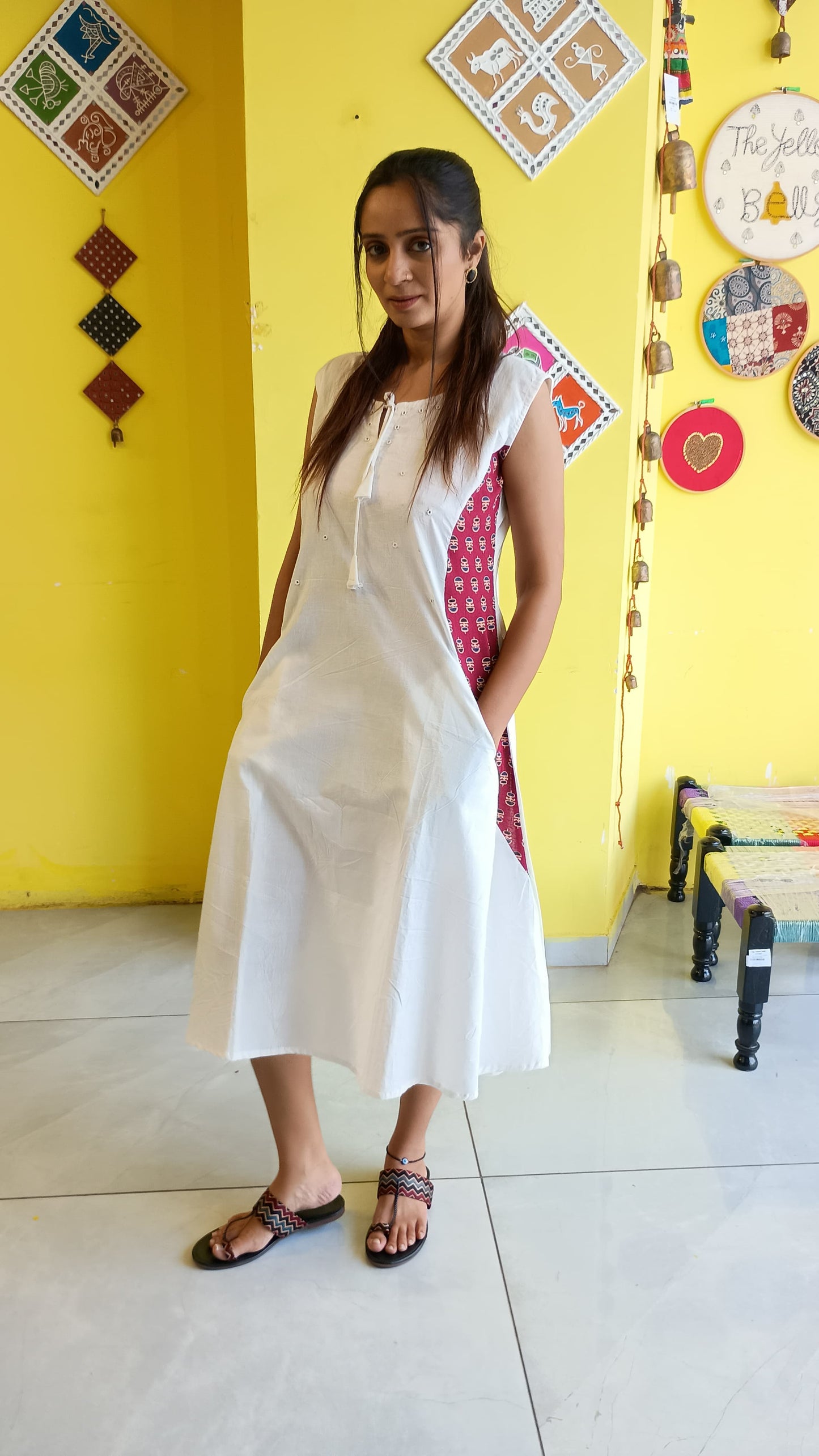 ''Ishika'' white plain cotton kurti