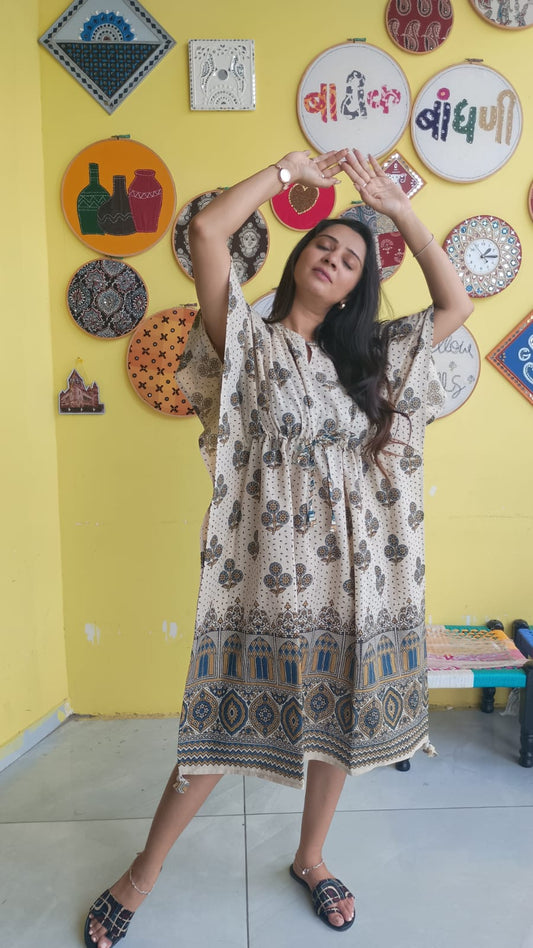 "Krishnavi"Natural handblock cotton free size kaftan