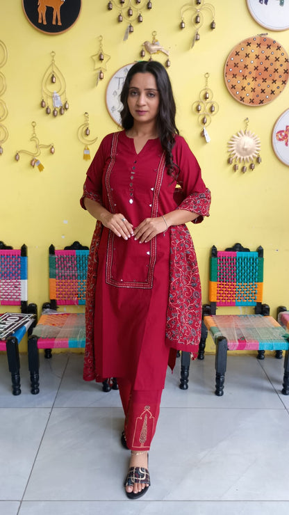 "Anika"Plain cotton mirror work kurti pant set with natural cotton dupatta