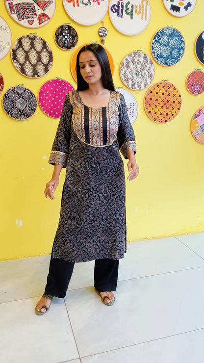 ''Naity'' festival mashroo kurti