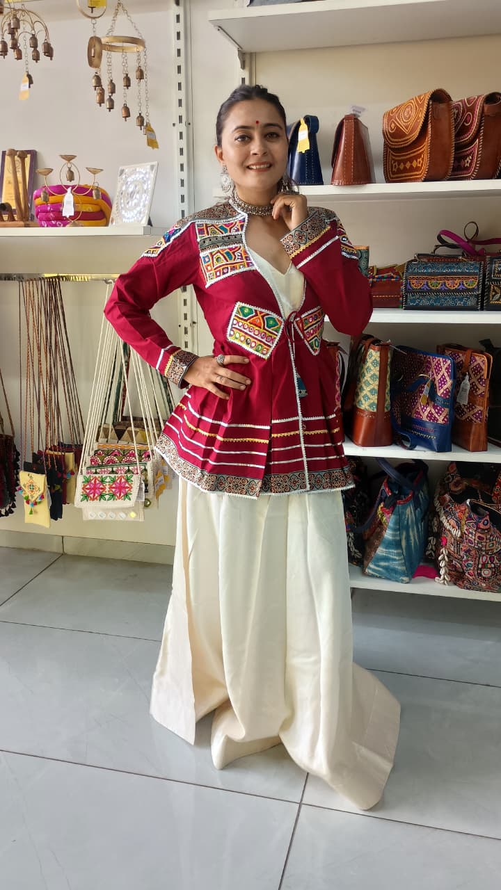 "Navratri kedia" Maroon plain handwork kedia