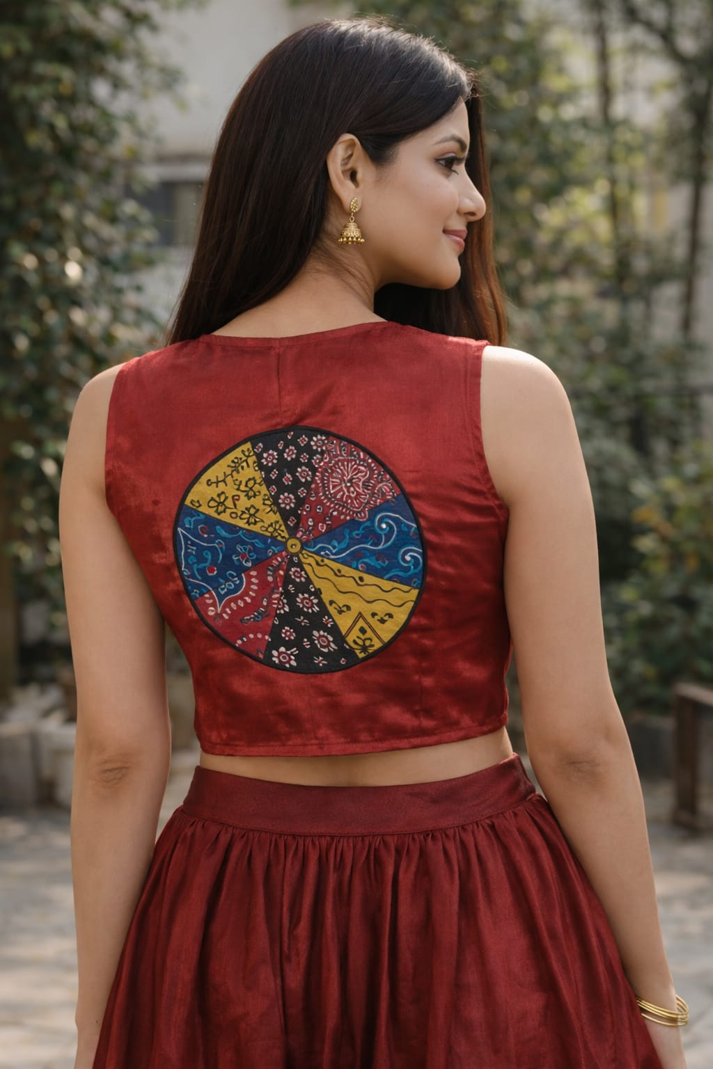 "Reema*Plain mashroo sleeveless blouse