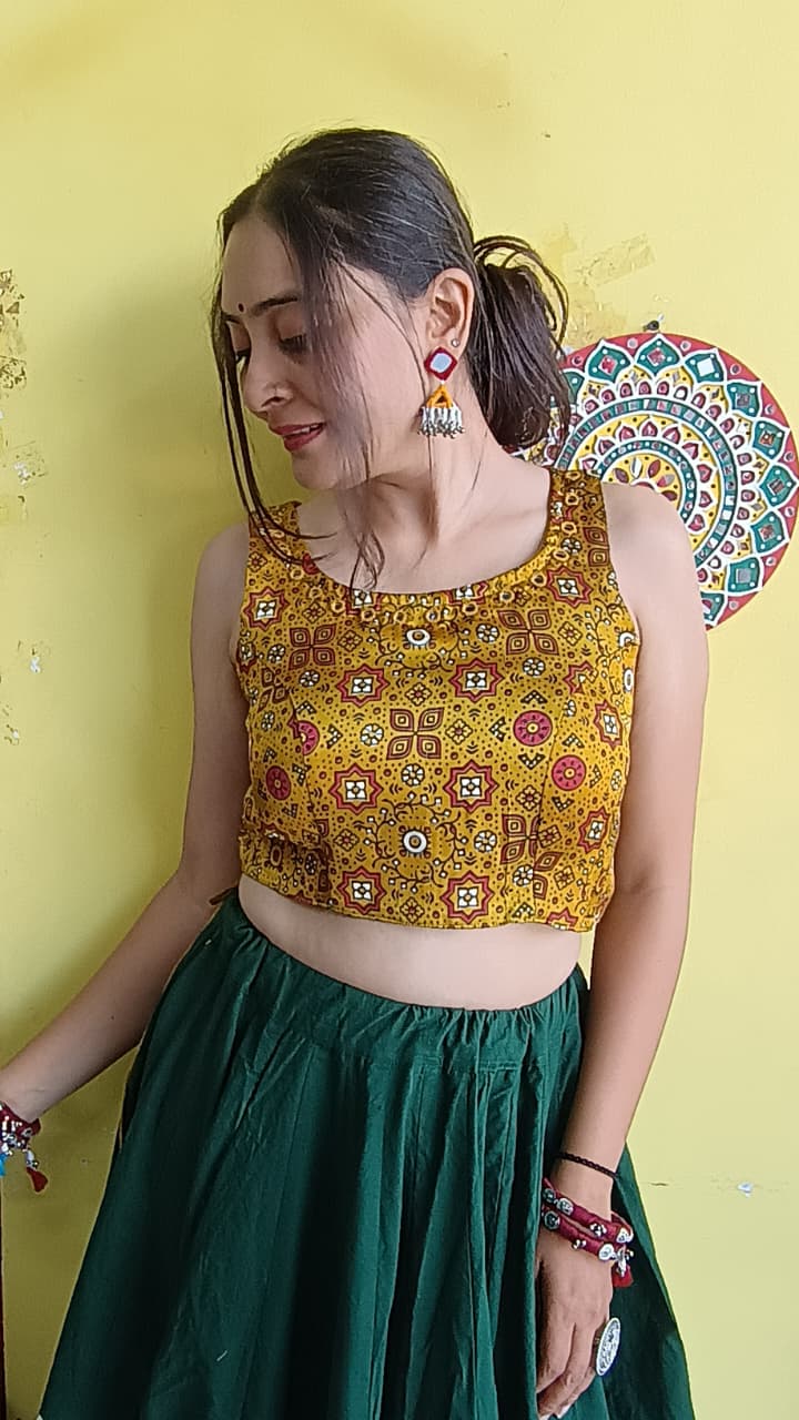 RAAS RANG MASHROO EMBROIDERY BLOUSE
