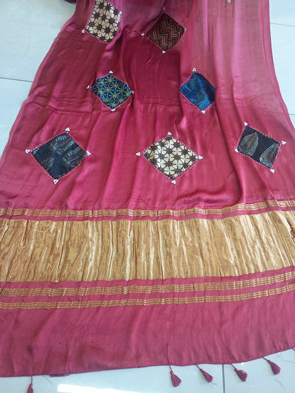 *Reya*Modal patch work tc pallu saree