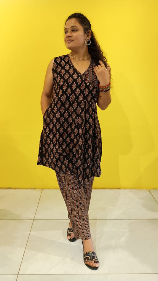 "Vaidehi"Black  ajrakh handblock cotton summer special co-ord set