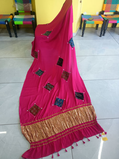 *Reya*Plain pink  modal patch work tc pallu saree