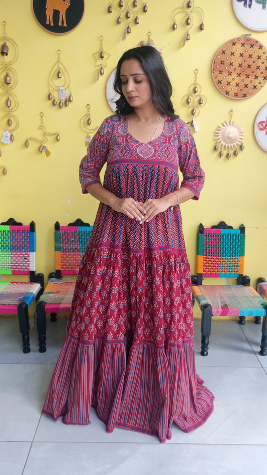 ''Shivanya'' long gown with 3 layer frill pattern