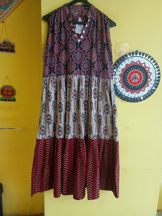 *Kriti* natural handblock frock style mirror work kurti