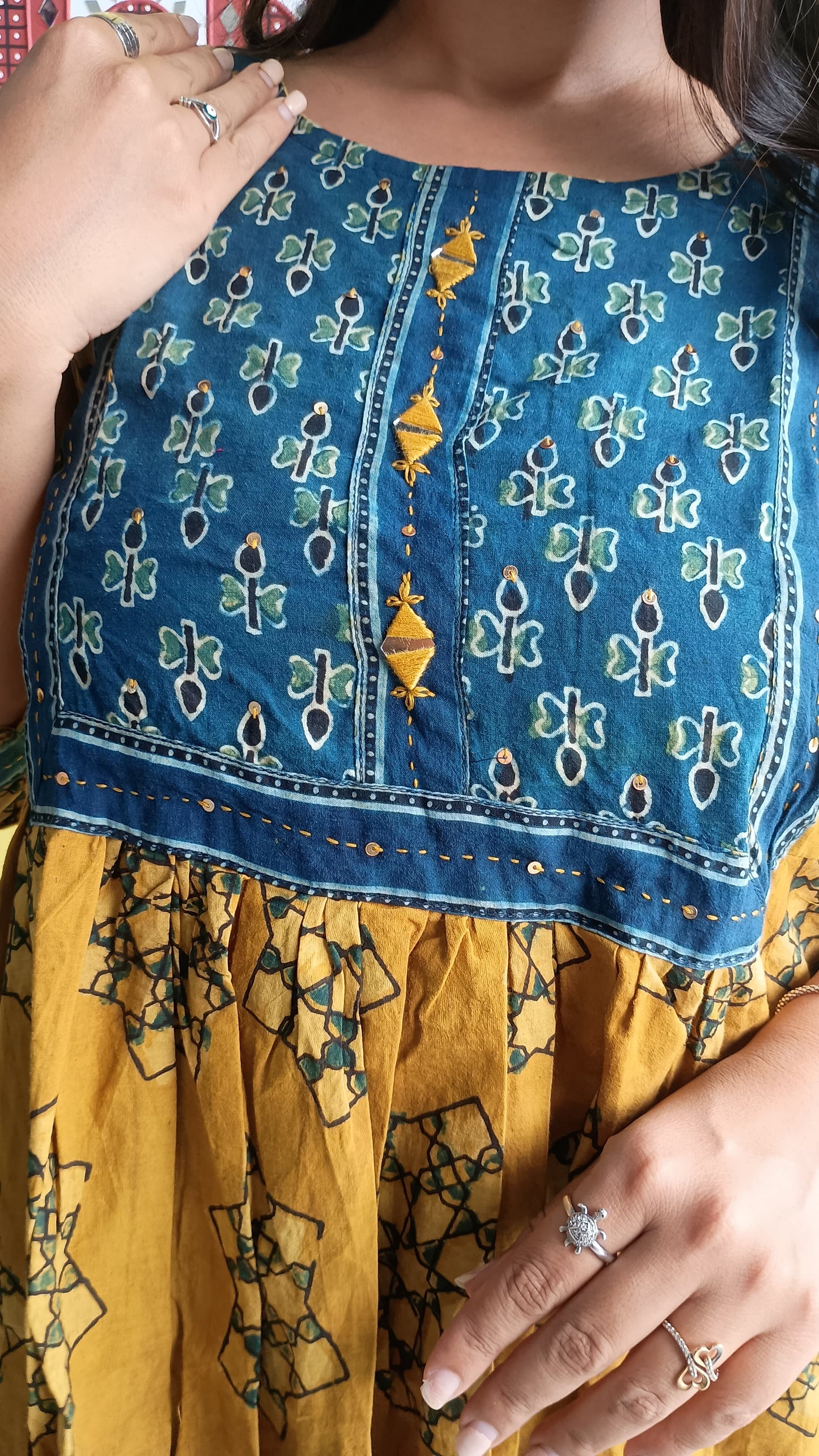"Anshi" Natural mirror work peplum top