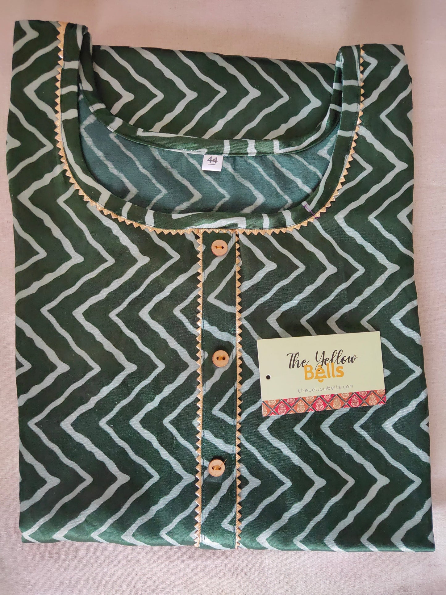 'Kavya' Green Printed Mashroo Kurti