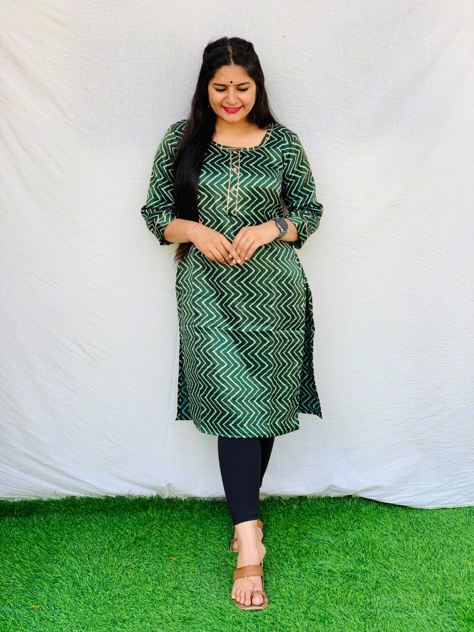 'Kavya' Green Printed Mashroo Kurti